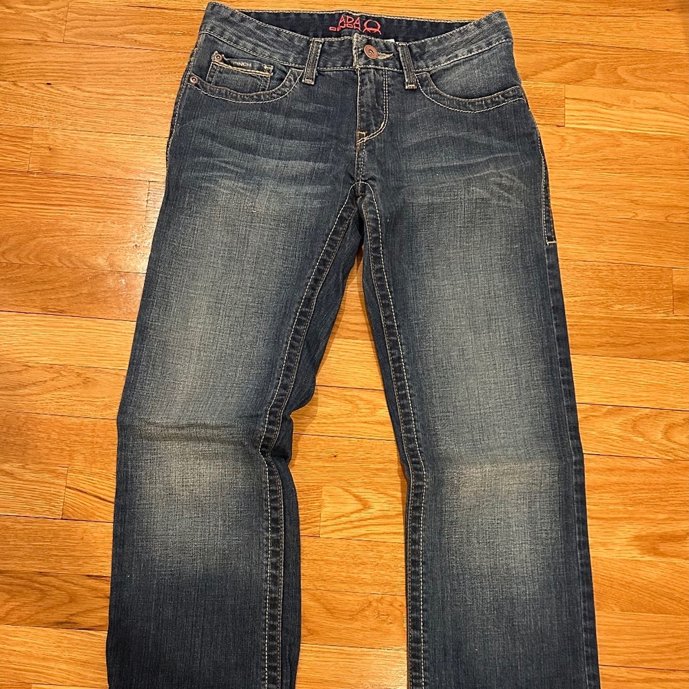 Women’s cinch Ada jeans size 25 extra long!